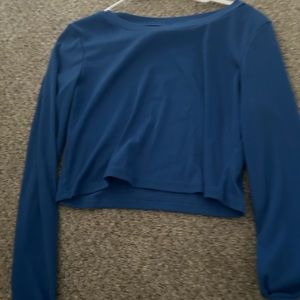 Blue long sleeve crop top (was a gift) In the size XL sizes go smaller so L